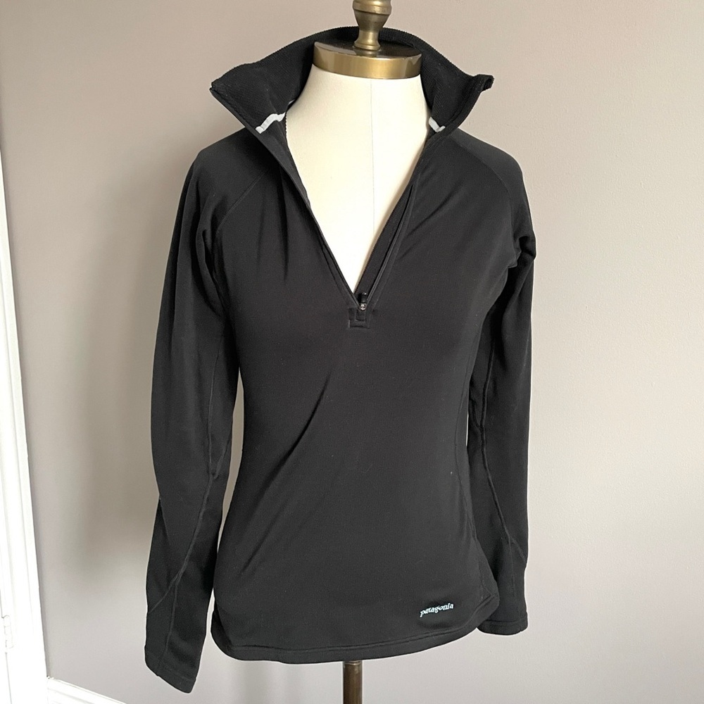Patagonia Capilene 4 Thermal Weight Zip-Neck Pullover in Black - Small - Picture 2 of 11